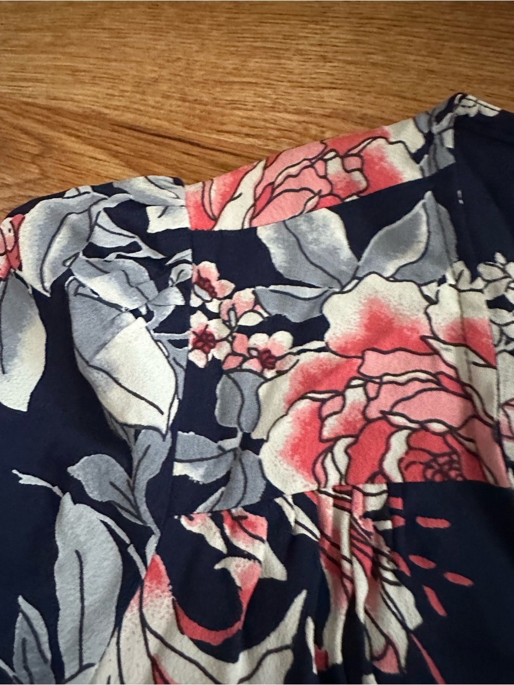 New! Flynn Skye Ale Navy Floral Long Maxi Dress S - Picture 9 of 14